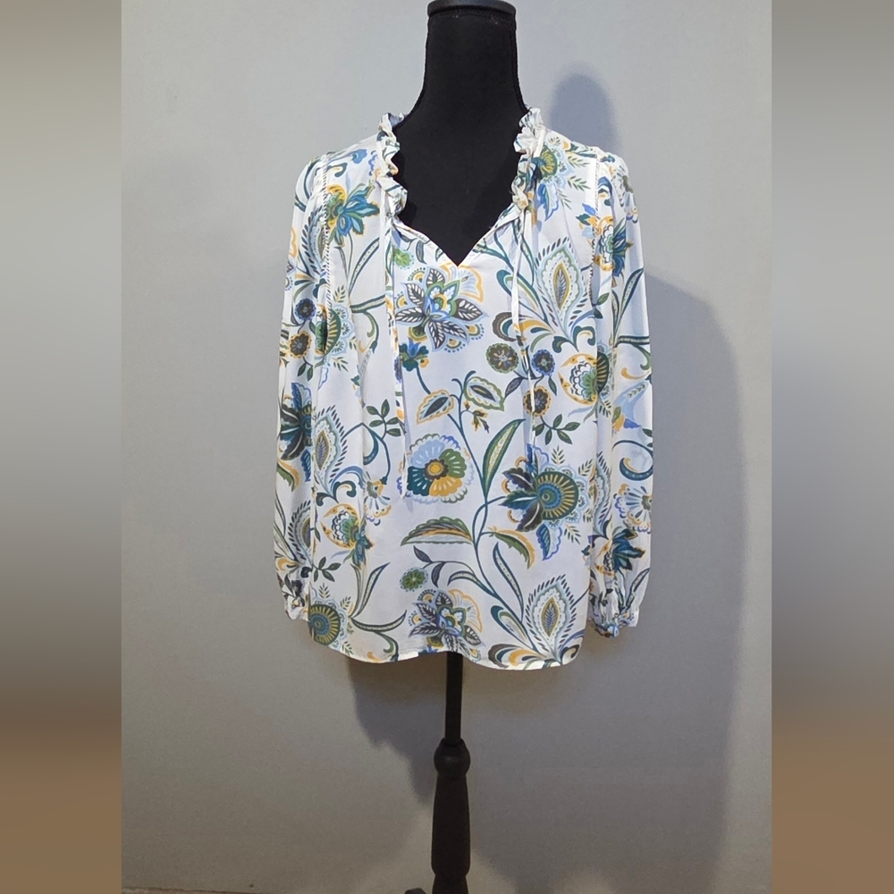 Talbots Cream Floral V-Neck Long-Sleeve Blouse Petite Large - Picture 2 of 7